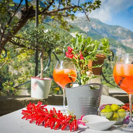 O' Lattariello فندق مبيت وإفطار 4*